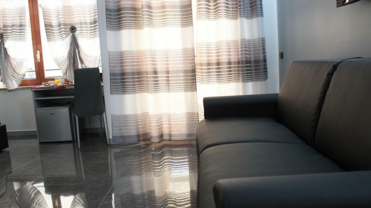 B&B Napoli La Perla Nápoles Exterior foto